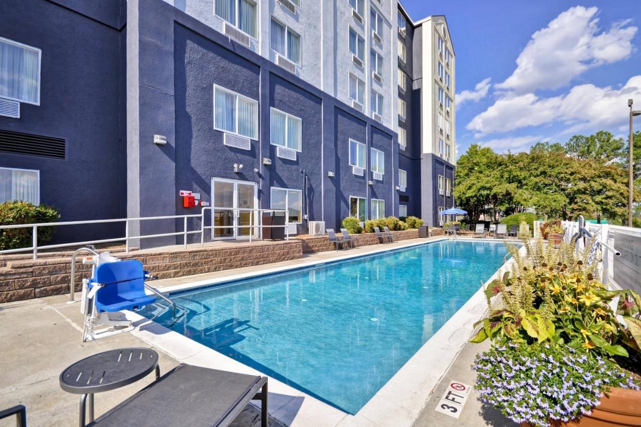Fairfield Inn & Suites By Marriott Atlanta Vinings/Galleria Смирна Екстериор снимка